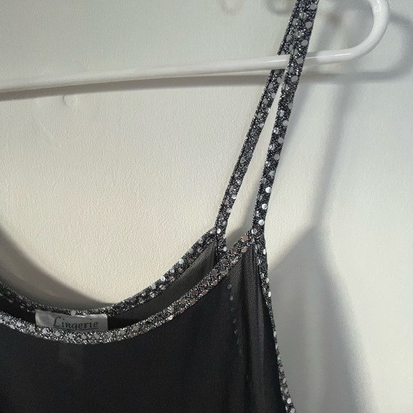 💟 3/$20 AdditionElle Sheer Cami - Picture 5 of 6